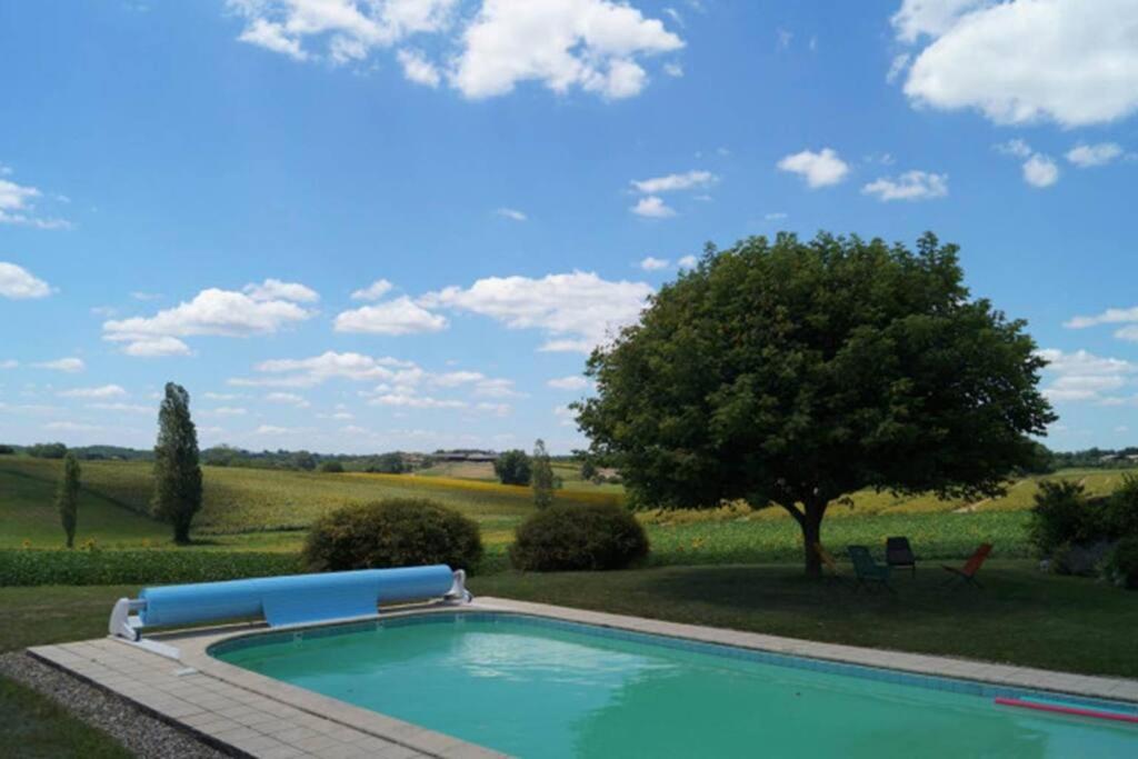 Gite Rural Saint-Pierre-sur-Dropt Exterior photo